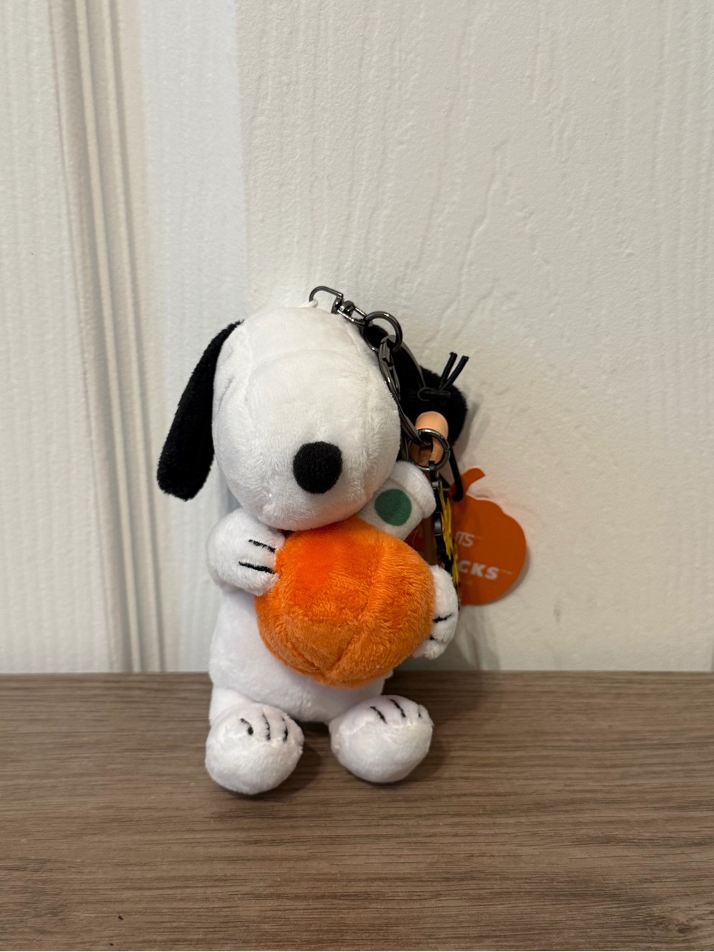 Starbucks x Peanuts Snoopy Bag Charm Keychain Great Pumpkin 2026 NEW IN HAND